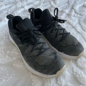 Black Nike Metcons